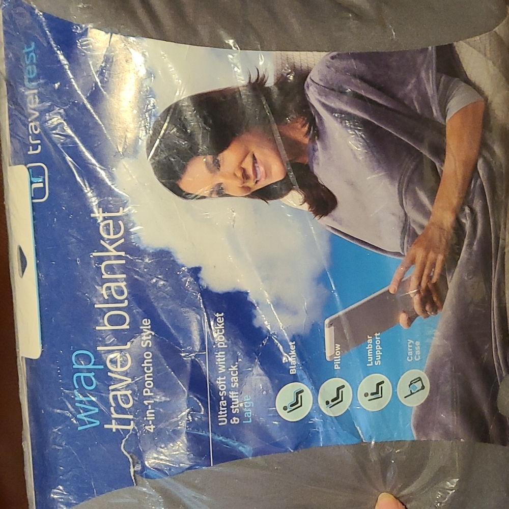 NWT travelrest wrap travel blanket 4 in 1 travel cozy grey blanket